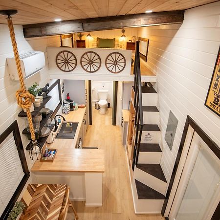 Unique Tiny Home Minutes From Downtown Ellensburg Bagian luar foto
